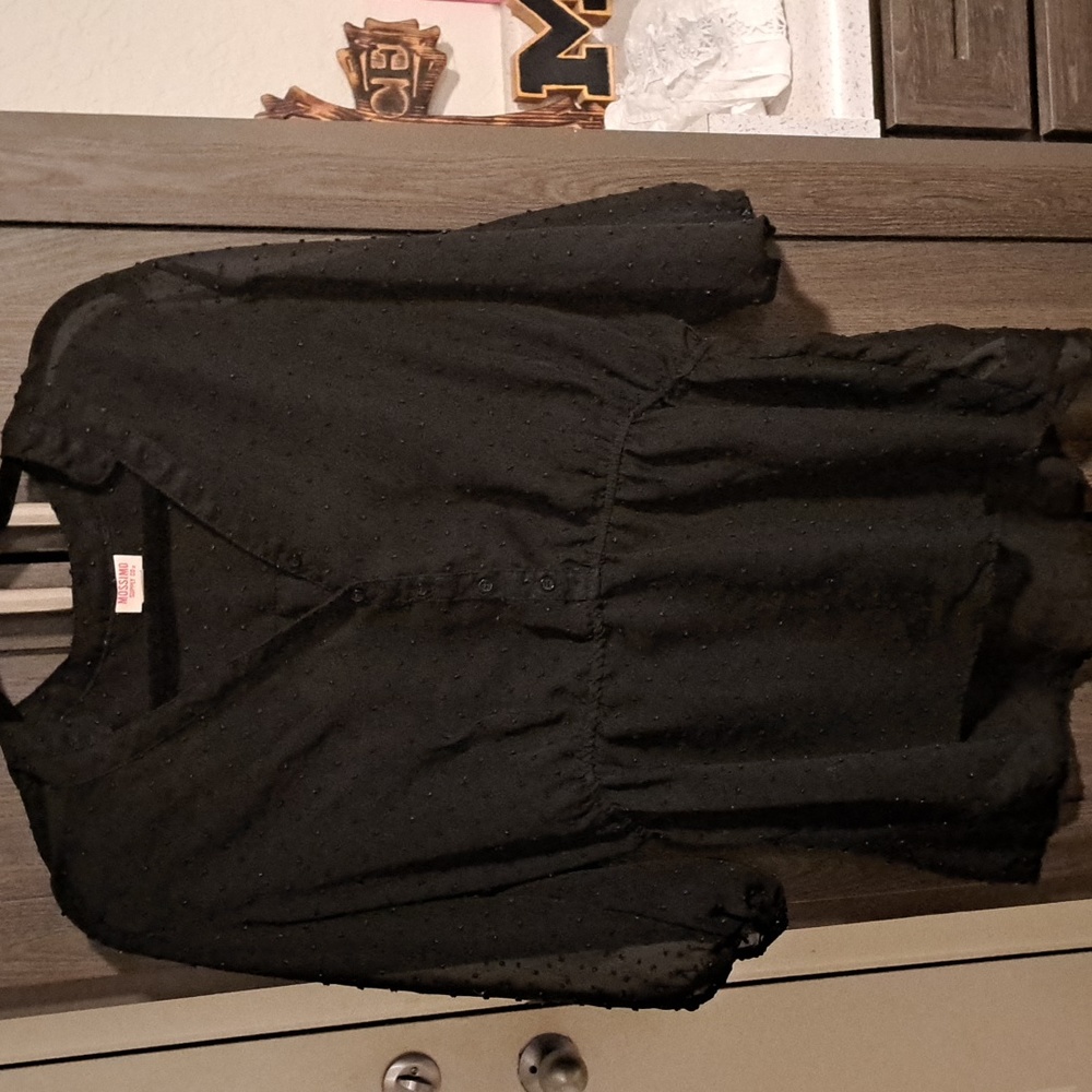 EUC Mossimo swiss dot tunic top